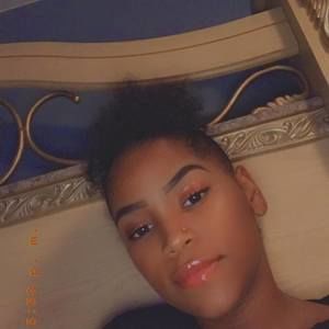 Meet your Posher, Nayii